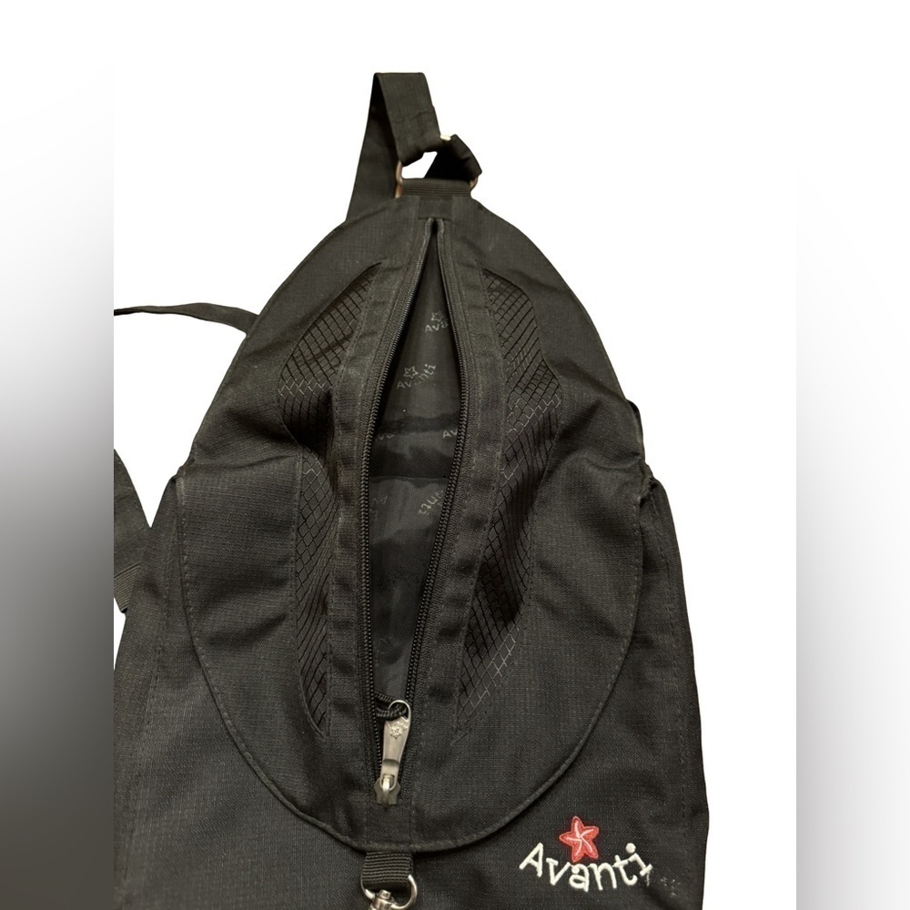 Avanti Backpack - Picture 7 of 8